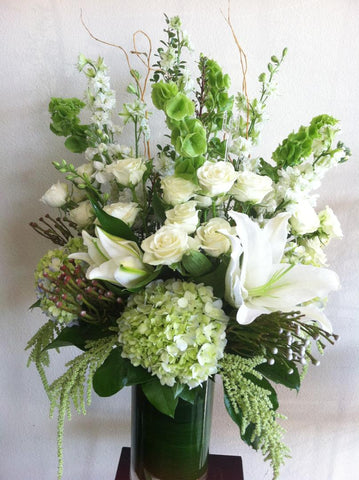 White Elegance - All About Flowers 